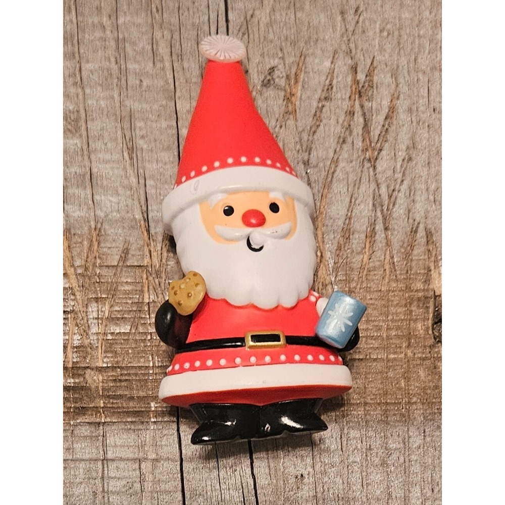VTG HALLMARK Santa Chocolate‎ Chip Milk Christmas Ornament Plastic Blue Mug 2008